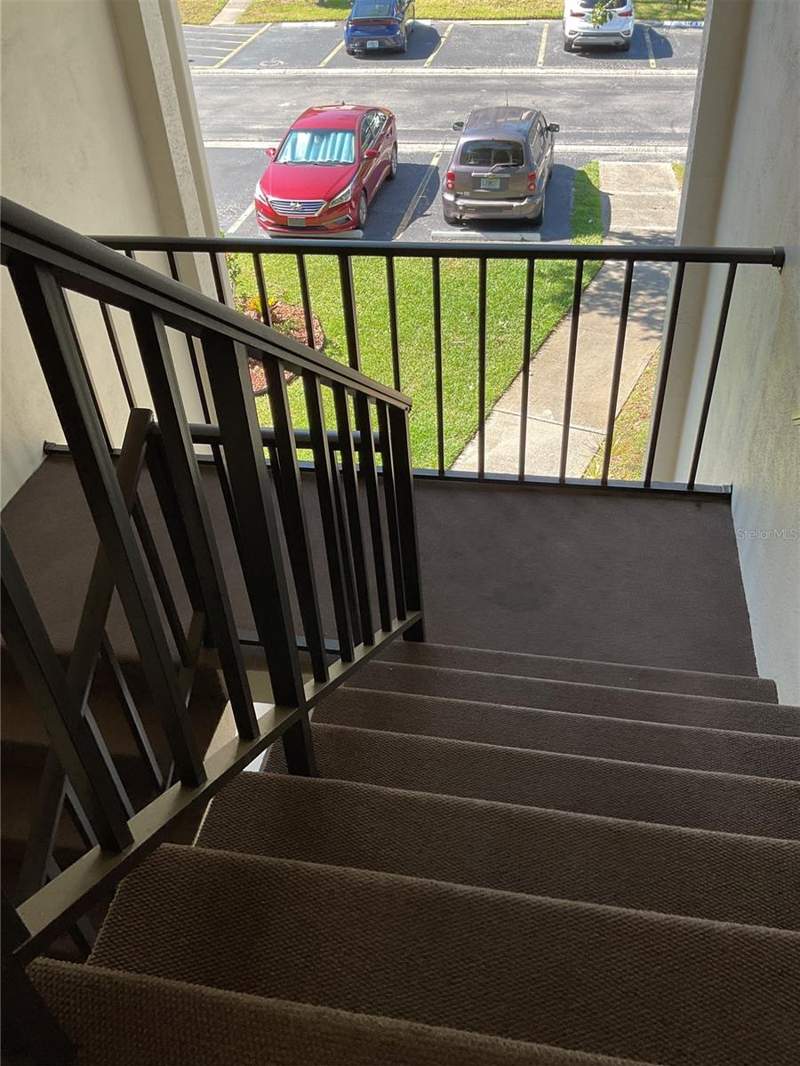 2 bedroom Condominium at 2655 Pine Ridge Way #D3, Pine Ridge At Palm Harbor, Palm Harbor — photo 2