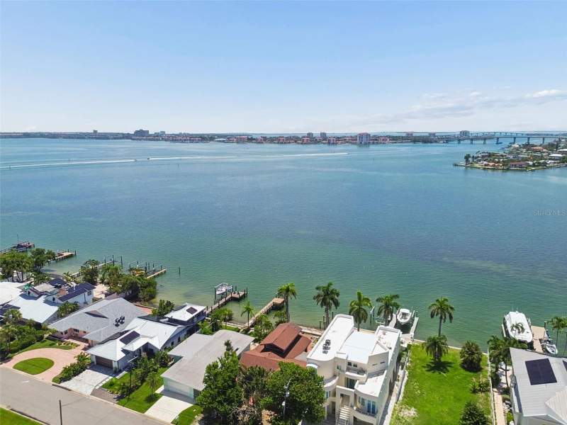 3 bedroom Single Family Residence at 720 Boca Ciega Isle Drive, Boca Ciega Isle, St Pete Beach — photo 5