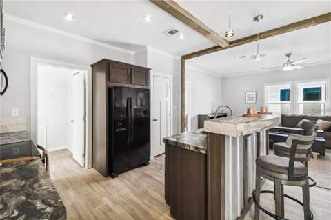 10029 Hamp Drive, Dade City FL - photo 10 of 43