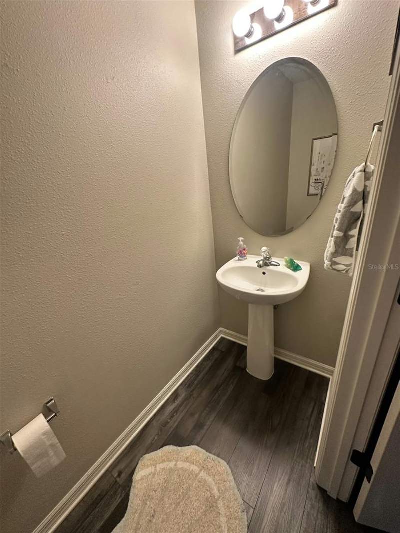 2 bedroom Townhouse at 2096 Sun Down Drive, Sunset Pointe Twnhms, Clearwater — photo 5