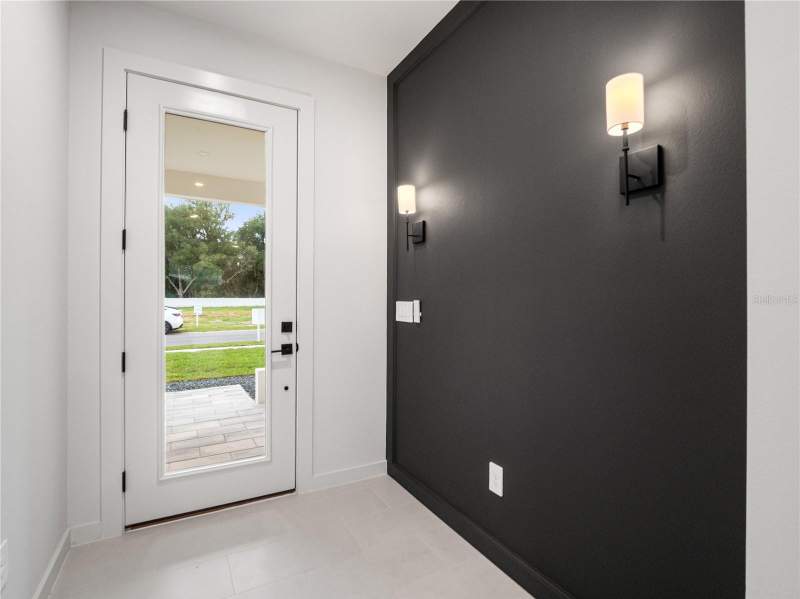 5 bedroom Single Family Residence at 446 Skyfield Court, Boulevard Oaks Of Lady Lake, Lady Lake — photo 3