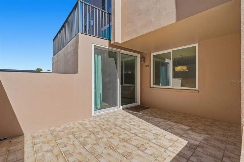 2 bedroom Condominium at 632 Edgewater Drive #135, Edgewater Arms 3rd Condo, Dunedin — photo 2