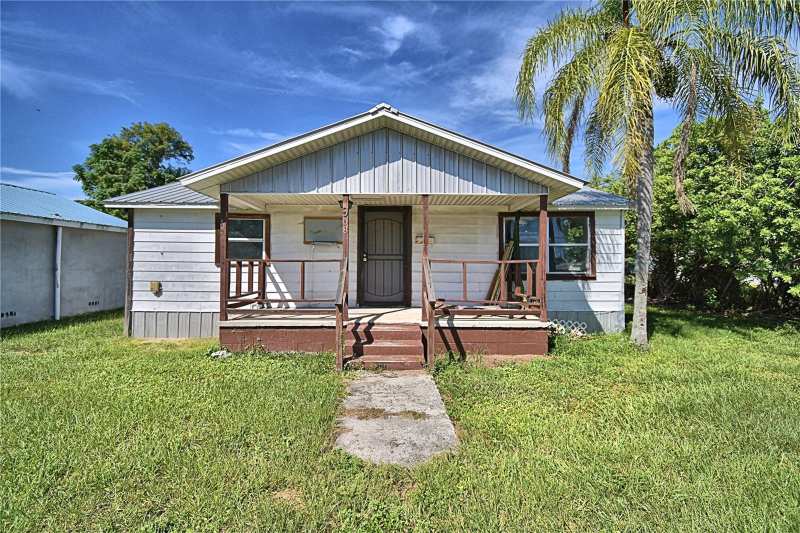 3 bedroom Single Family Residence at 908 S Delaney Avenue, Add To Marsh Sub, Avon Park — photo 1