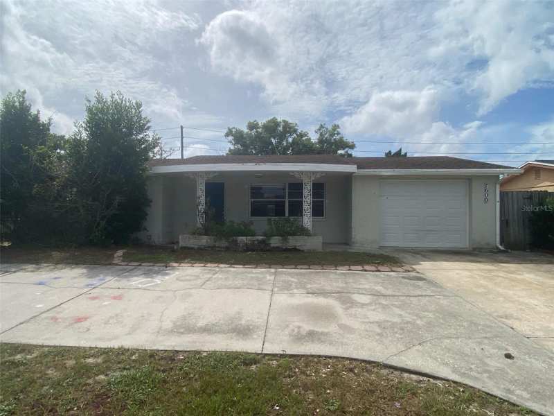3 bedroom Single Family Residence at 7600 Topay Lane, Gulf Highlands, Port Richey — photo 1