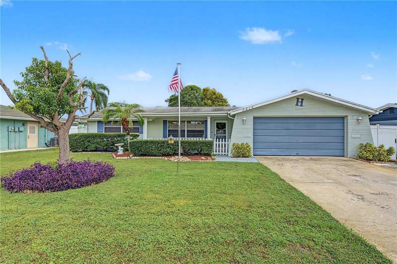 3 bedroom Single Family Residence at 7512 Holly Lake Lane, Magnolia Valley, New Port Richey — photo 1