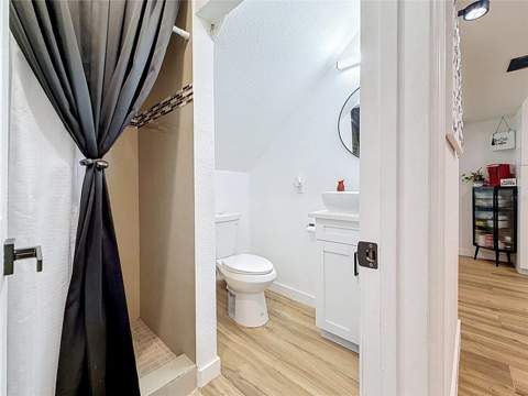 8407 Quartz Place, Tampa FL - photo 13 of 66