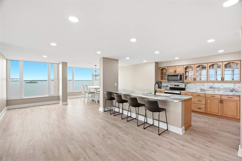 3 bedroom Condominium at 634 Edgewater Drive #844, Edgewater Arms 4th Condo, Dunedin — photo 3