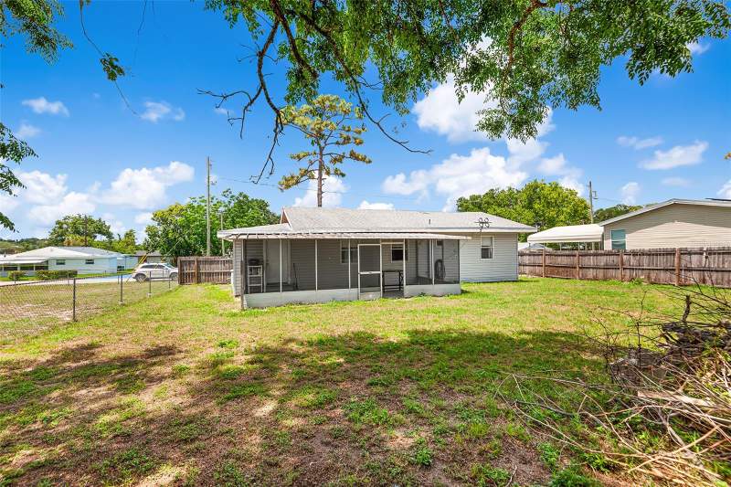 3 bedroom Single Family Residence at 39014 Kirkland Drive, Zephyrhills Colony Co, Zephyrhills — photo 3
