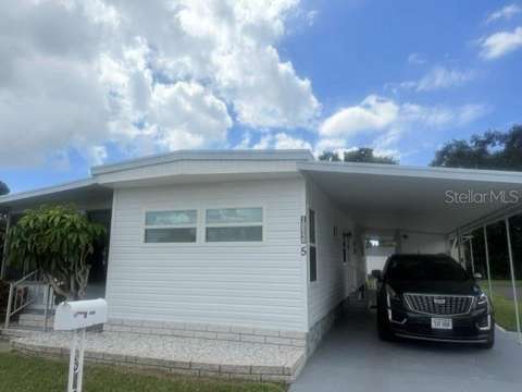 10548 Palm Drive #5, pool for sale in Largo
