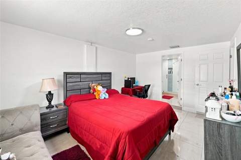 8344 Drycreek Drive, Tampa FL - photo 14 of 38