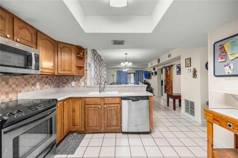 3 bedroom Condominium at 964 5th Street #964, Clermont Lake Dot Villas Condo, Clermont — photo 3