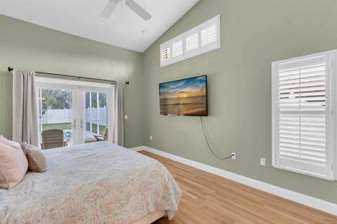 5631 Hereford Drive, New Port Richey FL - photo 18 of 43