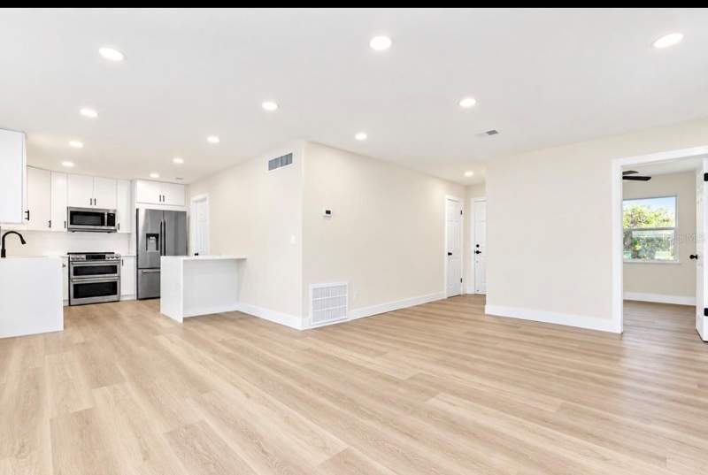 3 bedroom Single Family Residence at 140 Bombay Avenue, North Orlando 5th Add, Winter Springs — photo 3