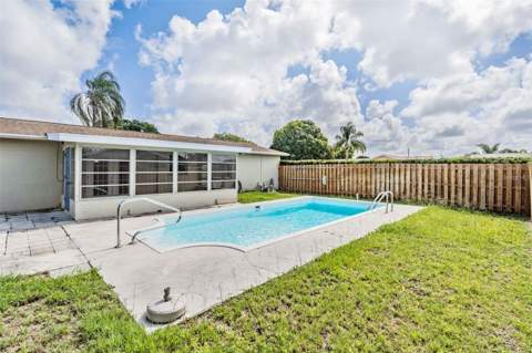 11440 130th Avenue, Largo FL - photo 6 of 6