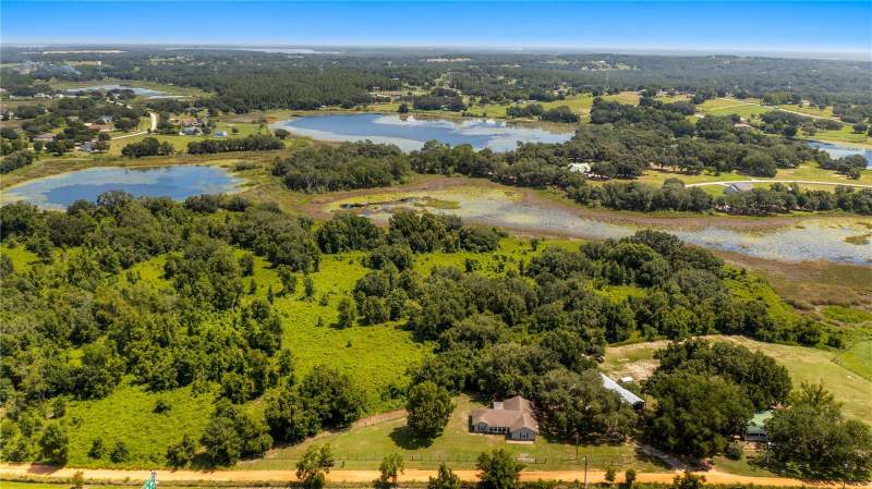 4 bedroom Single Family Residence at 10930 Turnpike Road, Acreage & Unrec, Clermont — photo 3