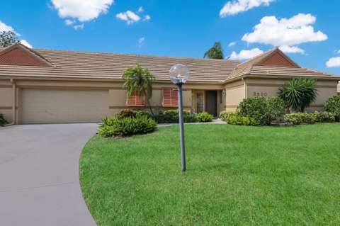 3520 57Th Avenue Circle, home for sale in Bradenton 34210