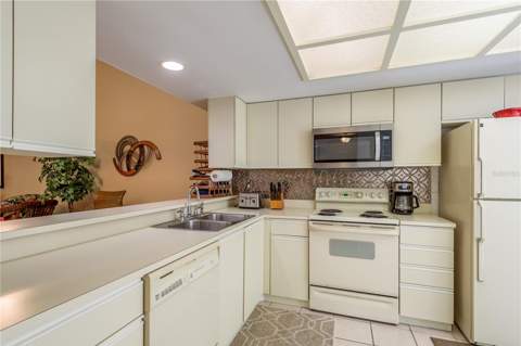 1381 N McMullen Booth Road #1381, Clearwater FL - photo 6 of 6