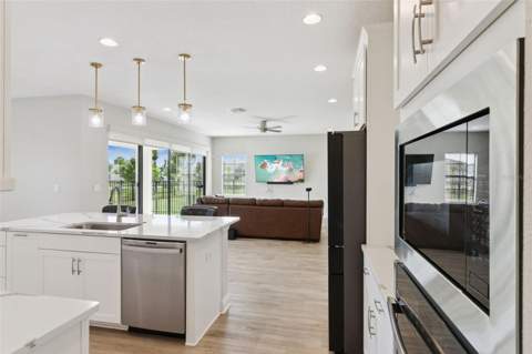 14825 Paddock Pond Avenue, Lithia FL - photo 19 of 59