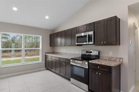 12073 Manassas Avenue, Weeki Wachee FL - photo 18 of 39