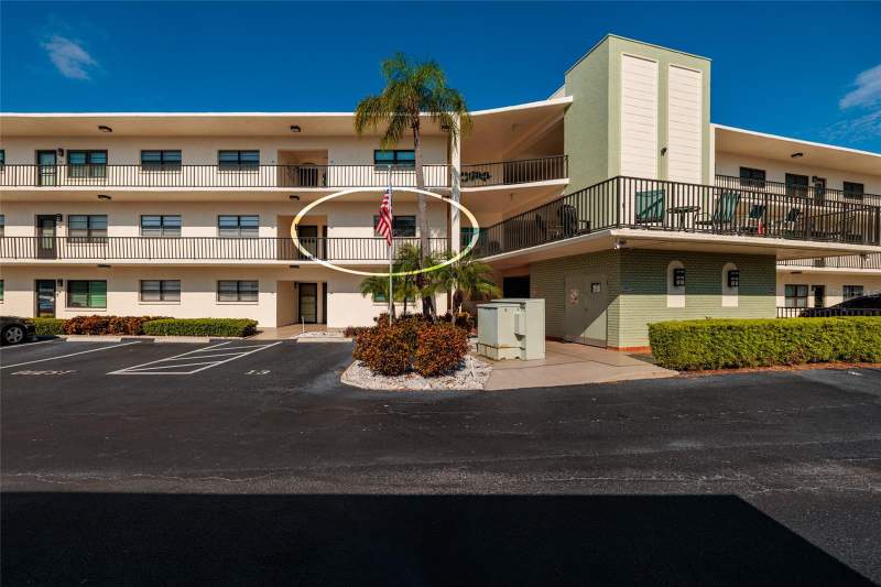 1 bedroom Condominium at 5980 Terrace Park Drive #208, Terrace Park Of Five Towns, St Petersburg — photo 3