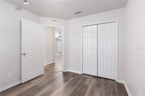 7456 Oxford Garden Circle, Apollo Beach FL - photo 10 of 24