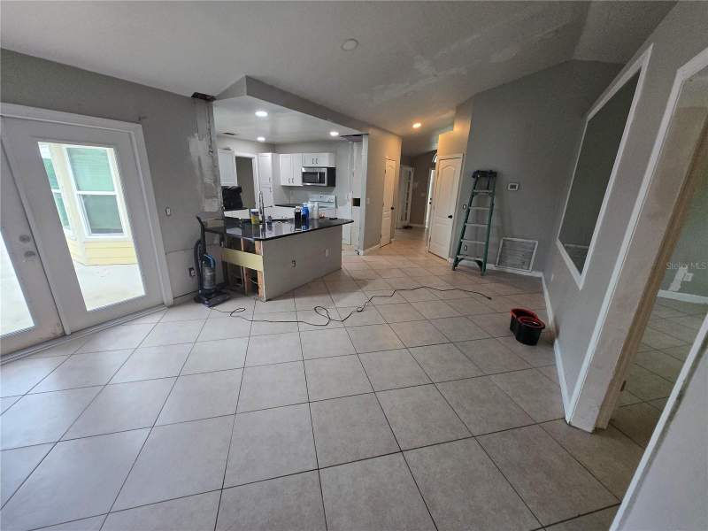 4 bedroom Single Family Residence at 2602 22nd Place, Cape Coral, Cape Coral — photo 4