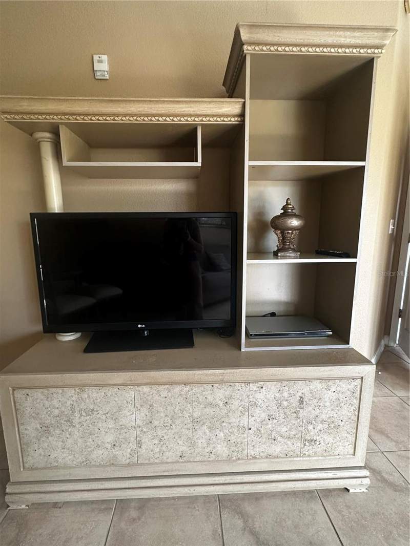 2 bedroom Condominium at 8601 WORLDQUEST BOULEVARD #3-303, WORLDQUEST RESIDENCE, ORLANDO — photo 4