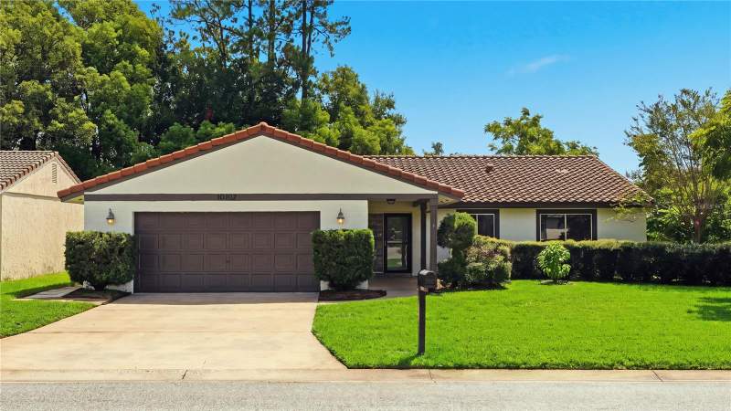 3 bedroom Single Family Residence at 10702 William Tell Drive, Windmill Pointe, Orlando — photo 3