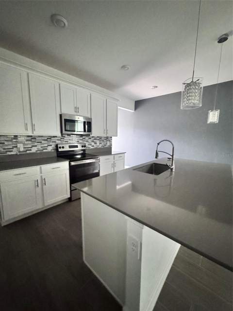 1563 Cross Prairie Parkway, Kissimmee FL - photo 18 of 54