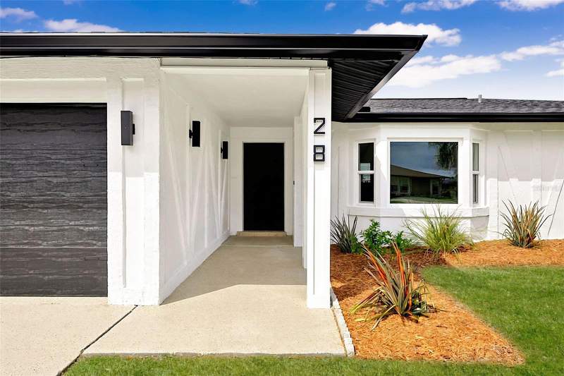 2 bedroom Single Family Residence at 28 Golfview Road, Rotonda West Oakland Hills, Rotonda West — photo 3