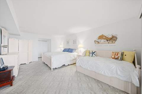 5108 Brittany Drive #607, St Petersburg FL - photo 21 of 46