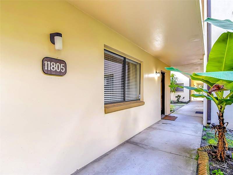 1 bedroom Condominium at 11805 Raintree Lake Ln #B, Raintree Village Condo N, Temple Terrace — photo 4