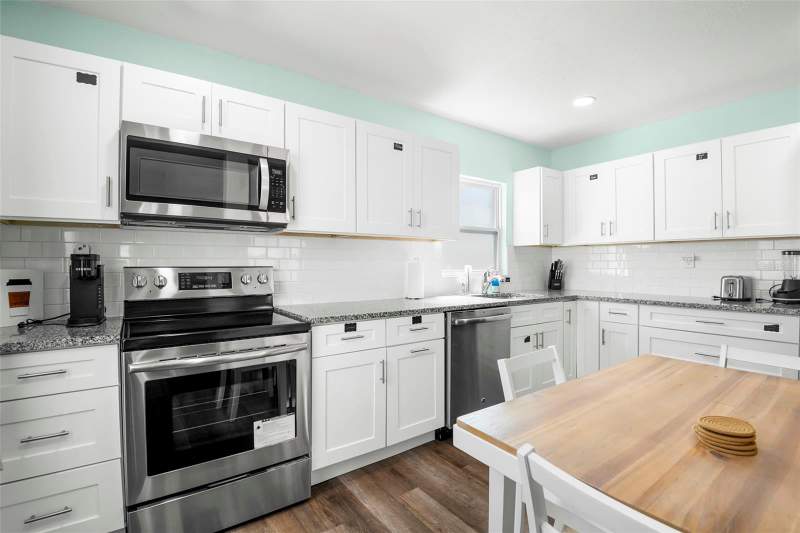 4 bedroom Single Family Residence at 1613 N Martin Luther King Jr Avenue, Fairmont Sub, Clearwater — photo 2