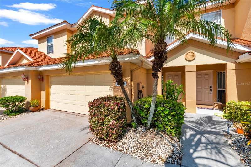 3 bedroom Townhouse at 1421 Ridge Terrace, Hidden Ridge Twnhms, Tarpon Springs — photo 1