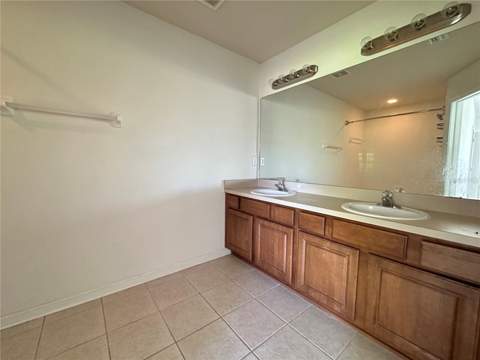 4871 Pond Ridge Drive, Riverview FL - photo 17 of 32