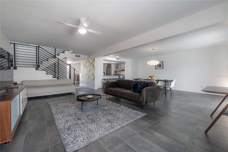 3 bedroom Single Family Residence at 8757 Bay Pointe Drive, Bay Crest Park Unit 21, Tampa — photo 5