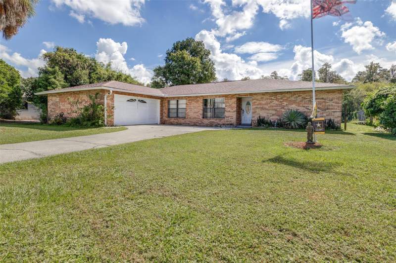 4 bedroom Single Family Residence at 23414 Cherbourg Loop, Lake Padgett Estates, Land O Lakes — photo 3