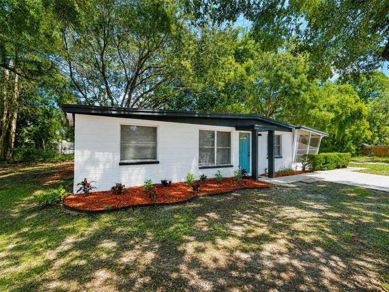 3 bedroom Single Family Residence at 9001 82nd Street, Crestridge 6th Add, Seminole — photo 1