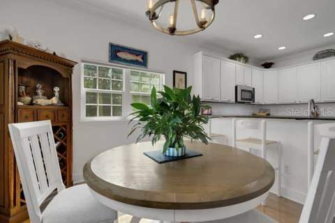 110 Ricardo Way #8, St Petersburg FL - photo 11 of 43