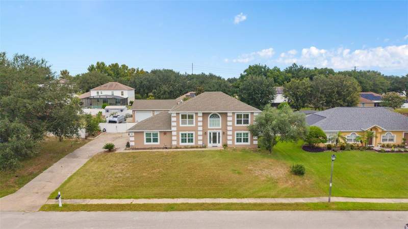 4 bedroom Single Family Residence at 16017 Lanesboro Court, Johns Lake Estates, Clermont — photo 2