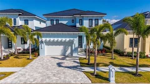 6530 Simone Shores Circle, luxury home for sale in Apollo Beach