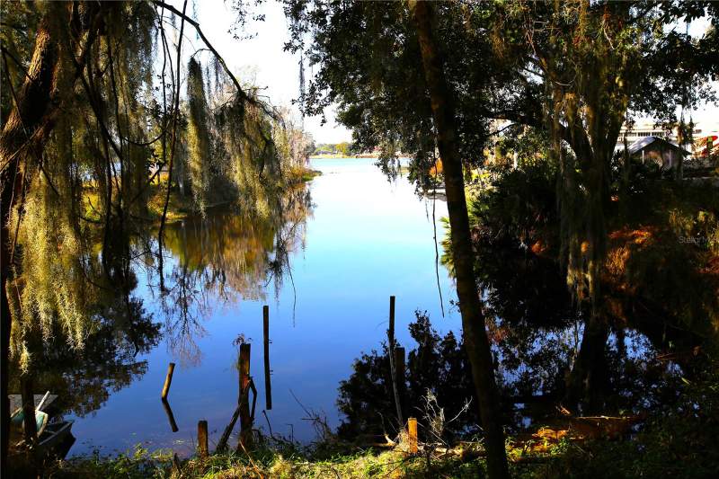 3 bedroom Single Family Residence at 8807 Overlook Drive, Lakeside Estates, Wesley Chapel — photo 5