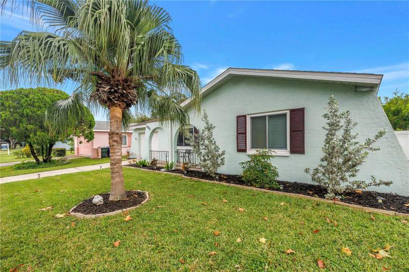 3 bedroom Single Family Residence at 605 5th Avenue, Lake Alison Sub Ph II, Largo — photo 5