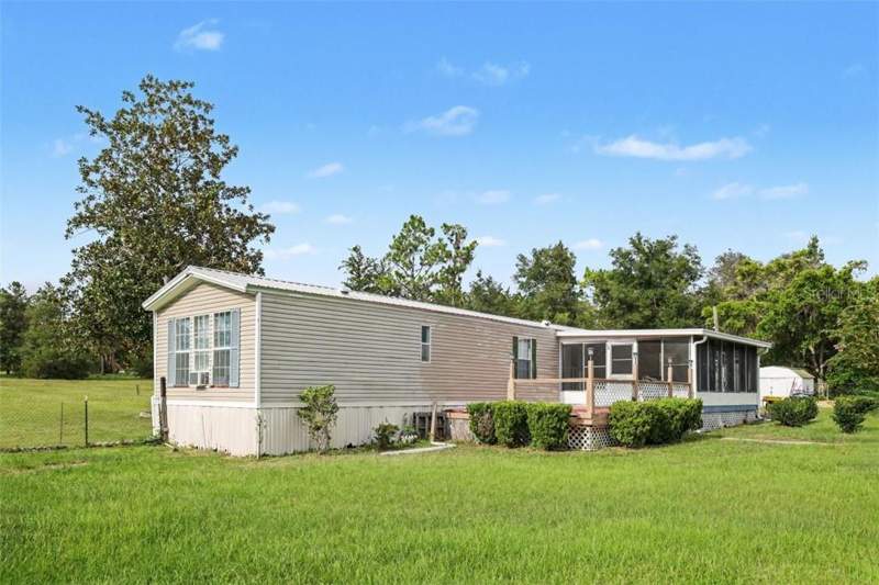2 bedroom home at 5570 W Houston Street, Dunnellon, Dunnellon — photo 5