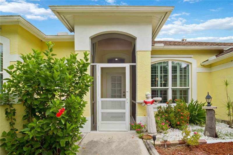 3 bedroom Single Family Residence at 5631 Bent Oak Drive, Colonial Oaks, Sarasota — photo 4