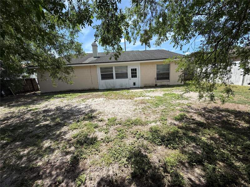 3 bedroom Single Family Residence at 712 Hazy Meadow Court, Lakeview Village Sec C Uni, Brandon — photo 4