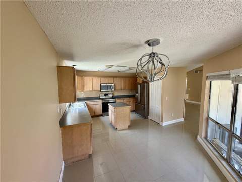 7029 Drury Street, Tampa FL - photo 7 of 27