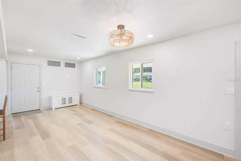 4 bedroom Single Family Residence at 362 Gatewood Drive, Belleair Manor, Largo — photo 4