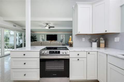 1429 Lemon Bay Drive, Englewood FL - photo 10 of 53