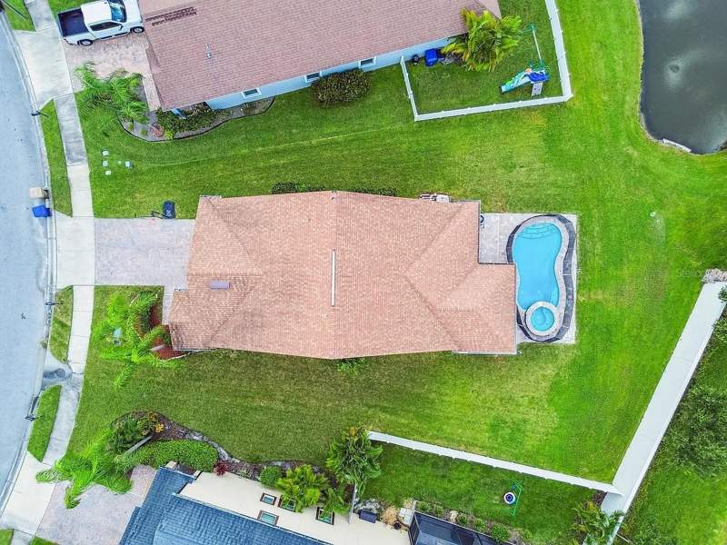 3 bedroom Single Family Residence at 11714 Lake Boulevard, Villages/Trinity Lakes, New Port Richey — photo 2